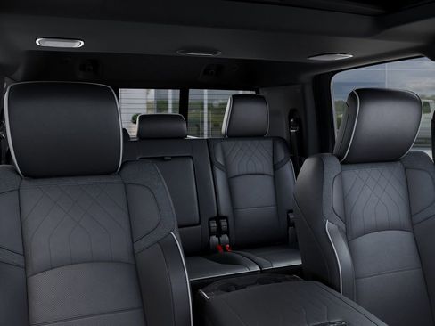 New 2026 RAM 3500 Limited AWD/4WD image 26