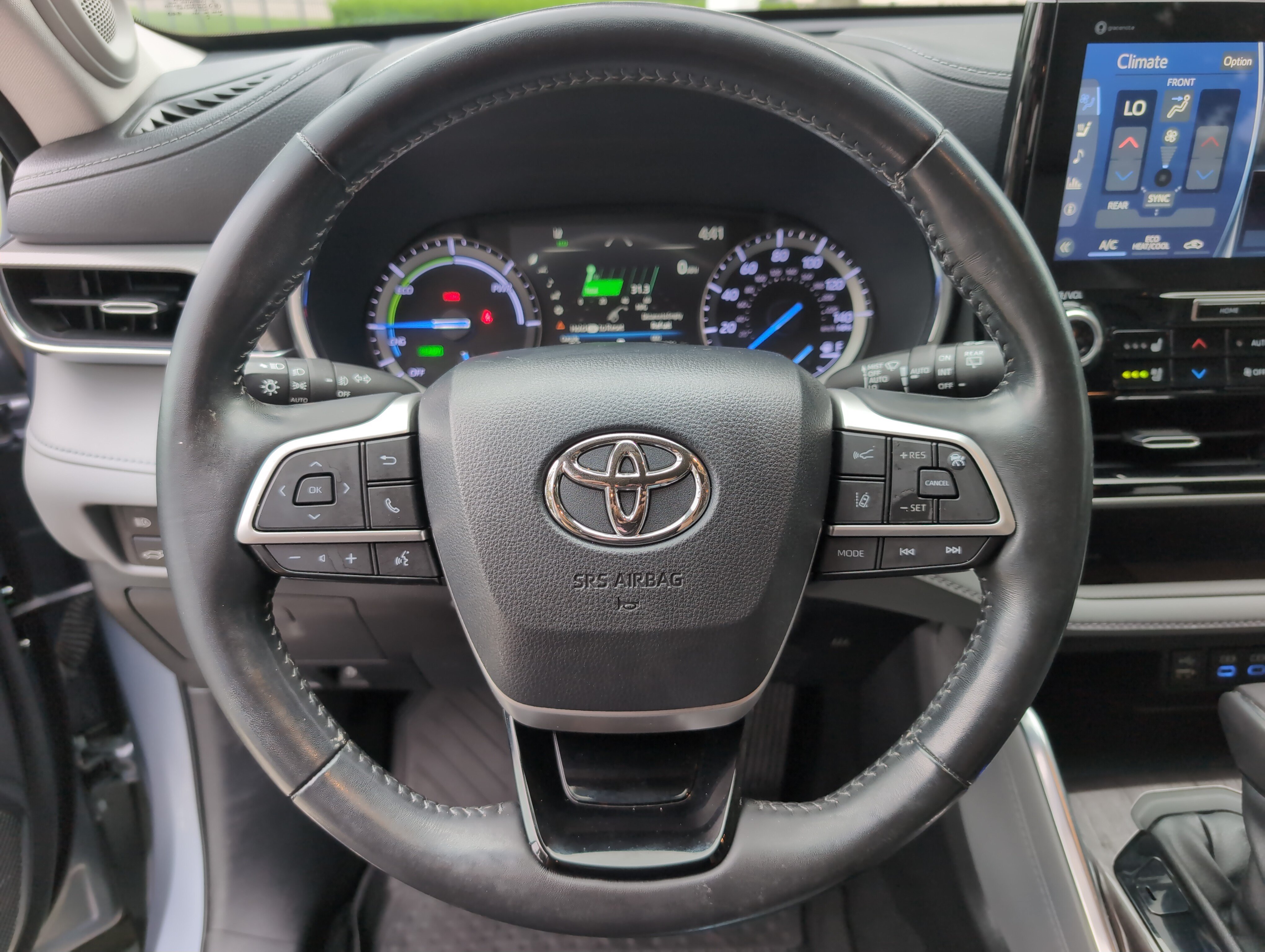 Used 2022 Toyota Highlander Platinum FWD image 18