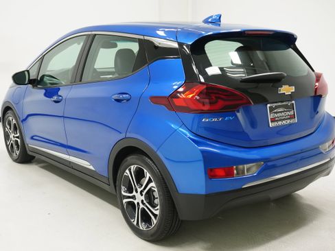 Used 2018 Chevrolet Bolt LT image 6