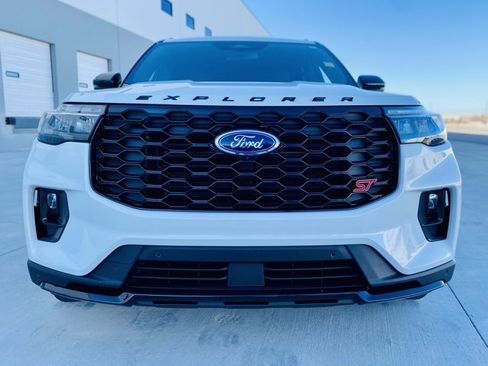 New 2026 Ford Explorer ST w/ Sun And Sound Package image 2