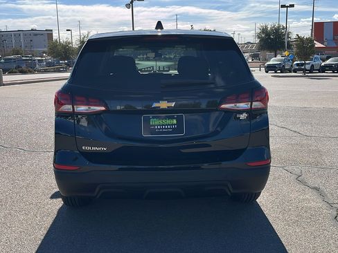 Certified 2024 Chevrolet Equinox LS w/ LS Convenience Package image 7