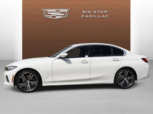 Used 2024 BMW 330i Sedan w/ Convenience Package RWD image 2