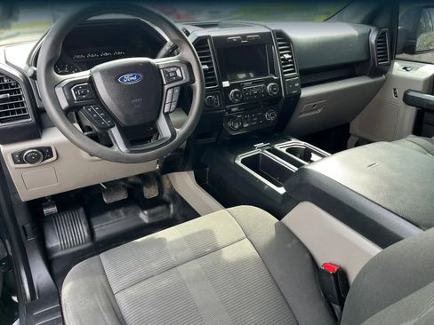 Used 2017 Ford F150 XL w/ Equipment Group 101A Mid image 9