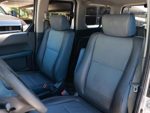 Used 2003 Honda Element EX image 6