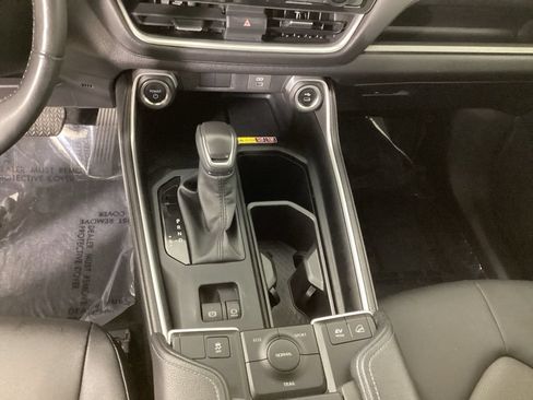 Used 2025 Toyota Grand Highlander AWD Hybrid image 16