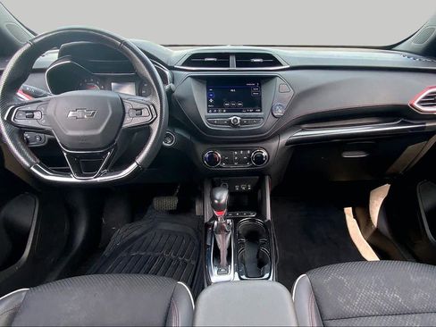 Used 2023 Chevrolet TrailBlazer RS AWD/4WD image 16