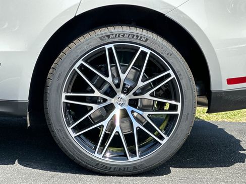New 2026 Porsche Macan AWD/4WD image 31