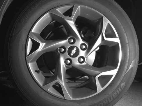 Used 2025 Chevrolet Trax LT w/ LT Convenience Package FWD image 17