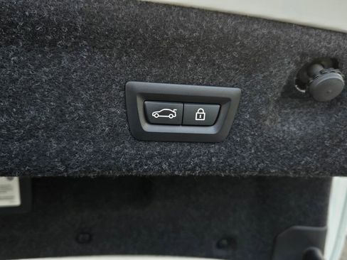 Used 2023 BMW M4 Competition w/ Executive Package image 40