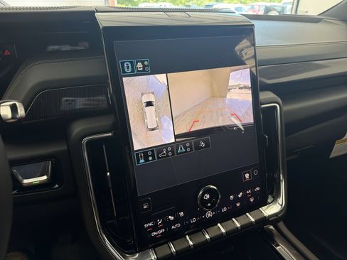 Used 2026 GMC Yukon Elevation w/ Elevation Premium Package AWD/4WD image 48