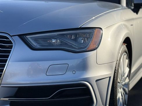 Used 2016 Audi A3 e-tron Premium Plus w/ Premium Plus Package image 12