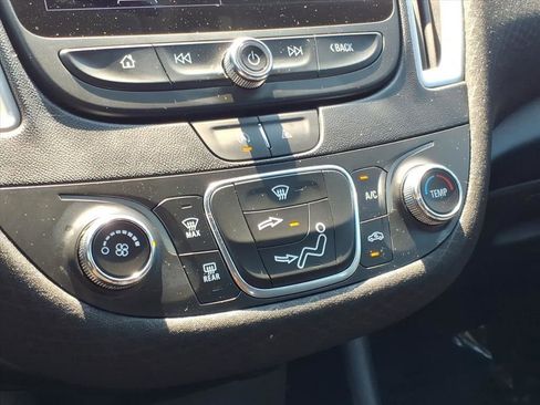 Used 2023 Chevrolet Malibu RS FWD image 5