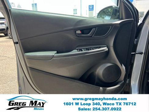 Used 2018 Hyundai Kona SEL AWD/4WD image 20