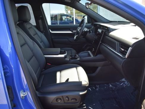 Used 2026 GMC Terrain Elevation w/ Elevation Premium Package AWD/4WD image 43