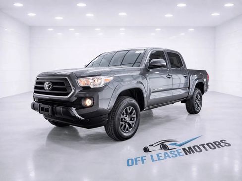 Used 2020 Toyota Tacoma SR5 RWD image 1