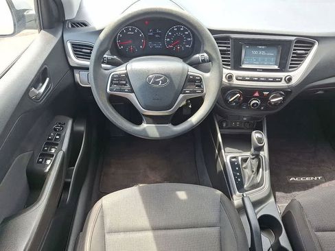 Used 2019 Hyundai Accent SE FWD image 21