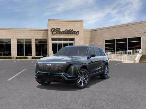 New 2026 Cadillac Vistiq Luxury w/ LPO, Floor Liner Package AWD/4WD image 8