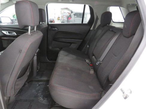 Used 2015 GMC Terrain SLE image 12