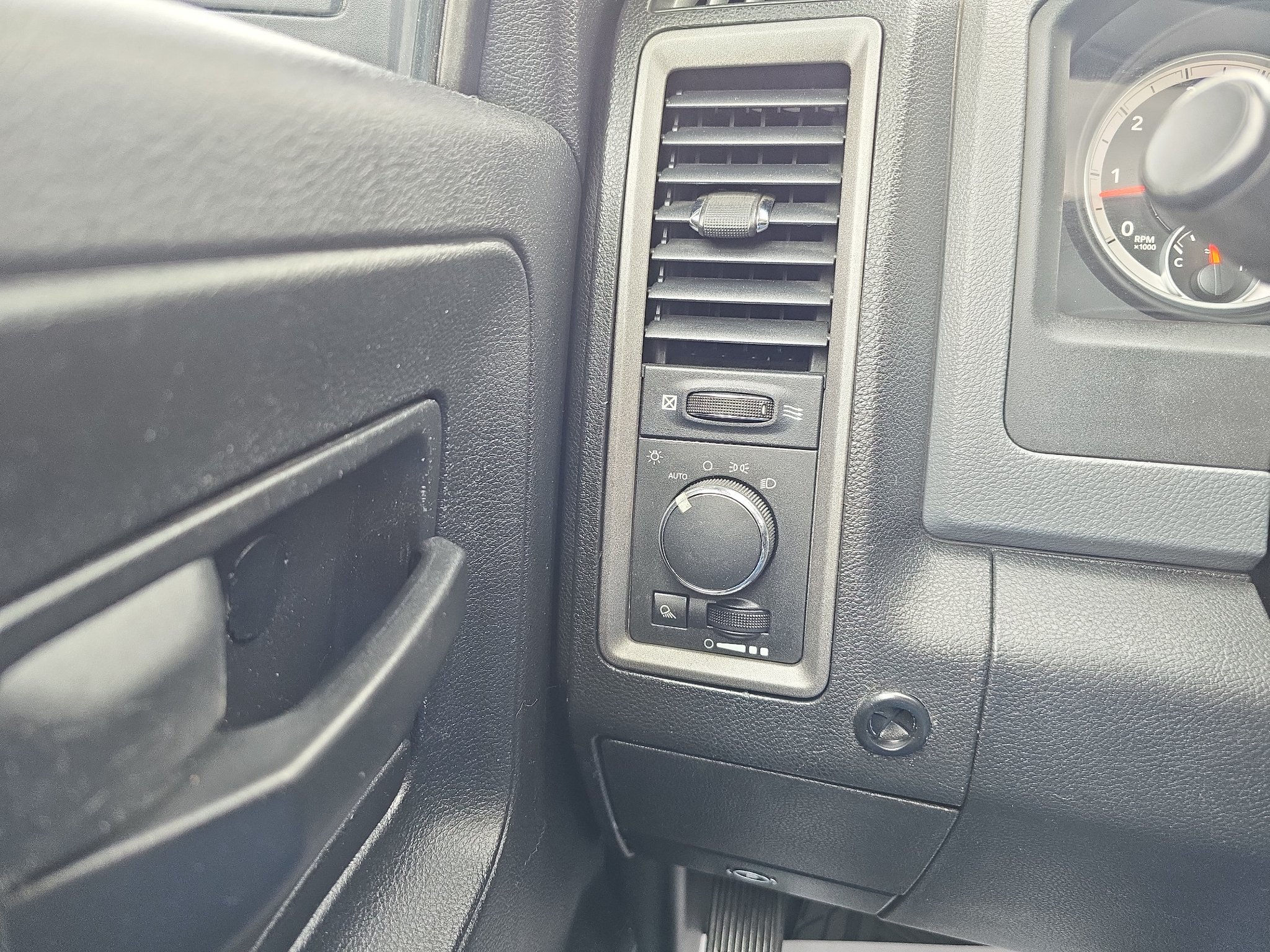 Used 2013 RAM 2500 Tradesman w/ Popular Equipment Group AWD/4WD image 20