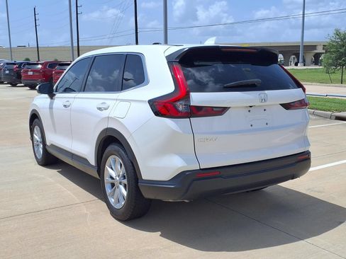 Used 2025 Honda CR-V EX image 2