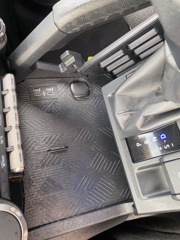 Used 2025 Toyota 4Runner SR5 AWD/4WD image 22