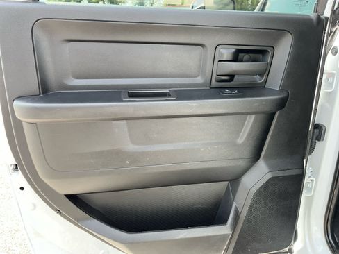 Used 2022 RAM 1500 Tradesman w/ Chrome Appearance Group AWD/4WD image 23