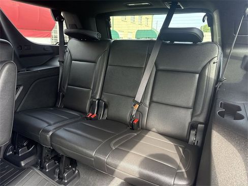 Used 2021 Chevrolet Tahoe Z71 w/ Z71 Signature Package image 23