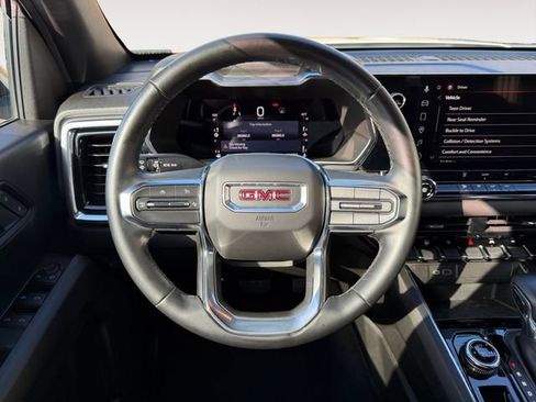 Certified 2023 GMC Canyon Elevation image 12