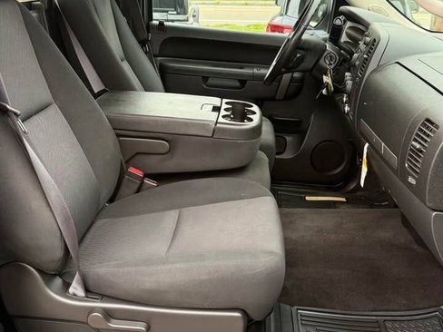 Used 2012 GMC Sierra 1500 SLE w/ SLE Preferred Package AWD/4WD image 6