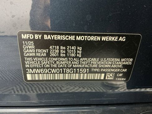 New 2026 BMW 330i Sedan w/ Premium Package image 31