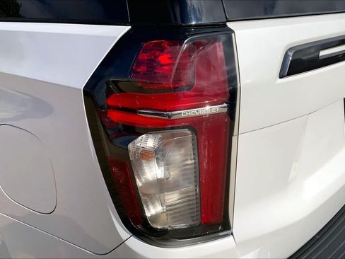 Used 2022 Chevrolet Tahoe Z71 w/ Off-Road Capability Package AWD/4WD image 29