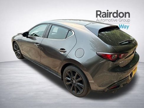 Used 2024 MAZDA MAZDA3 s FWD image 5