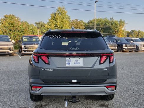 New 2026 Hyundai Tucson SEL image 8