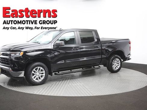 Used 2023 Chevrolet Silverado 1500 LT AWD/4WD image 59