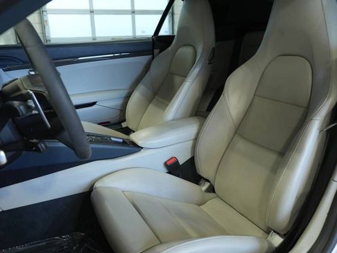 Certified 2017 Porsche 911 Turbo S image 5