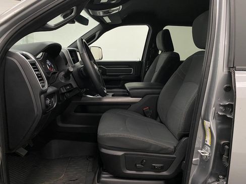Used 2022 RAM 2500 Big Horn w/ Level C Equiment Group AWD/4WD image 28
