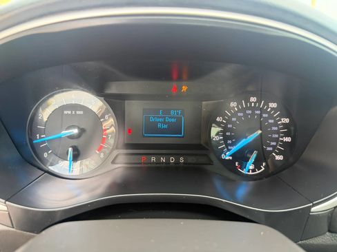Used 2016 Ford Fusion S FWD image 17