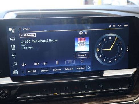 Used 2024 Chevrolet Silverado 1500 LT w/ Z71 Off-Road Package image 26