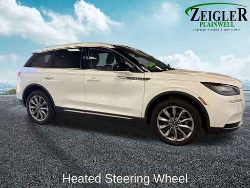 Used 2021 Lincoln Corsair AWD w/ Premium Package image 8