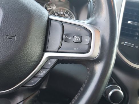 Used 2020 RAM 1500 Big Horn AWD/4WD image 23