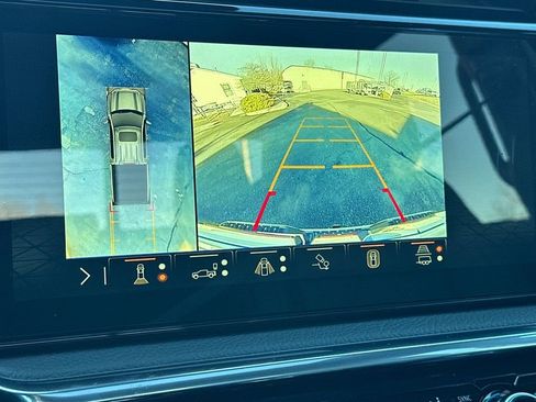 Used 2025 GMC Sierra 1500 Denali image 17