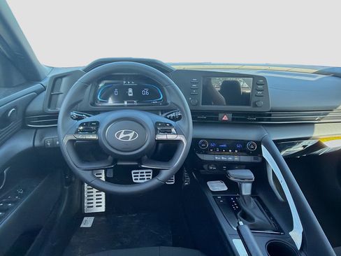 New 2026 Hyundai Elantra Sport FWD image 15