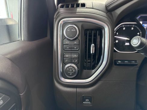 Certified 2023 GMC Sierra 2500 Denali w/ Denali Ultimate Package AWD/4WD image 26