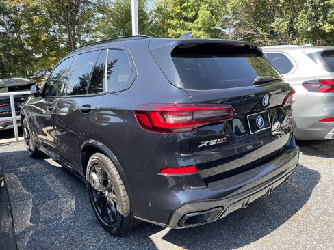 Used 2021 BMW X5 xDrive40i w/ M Sport Package image 7