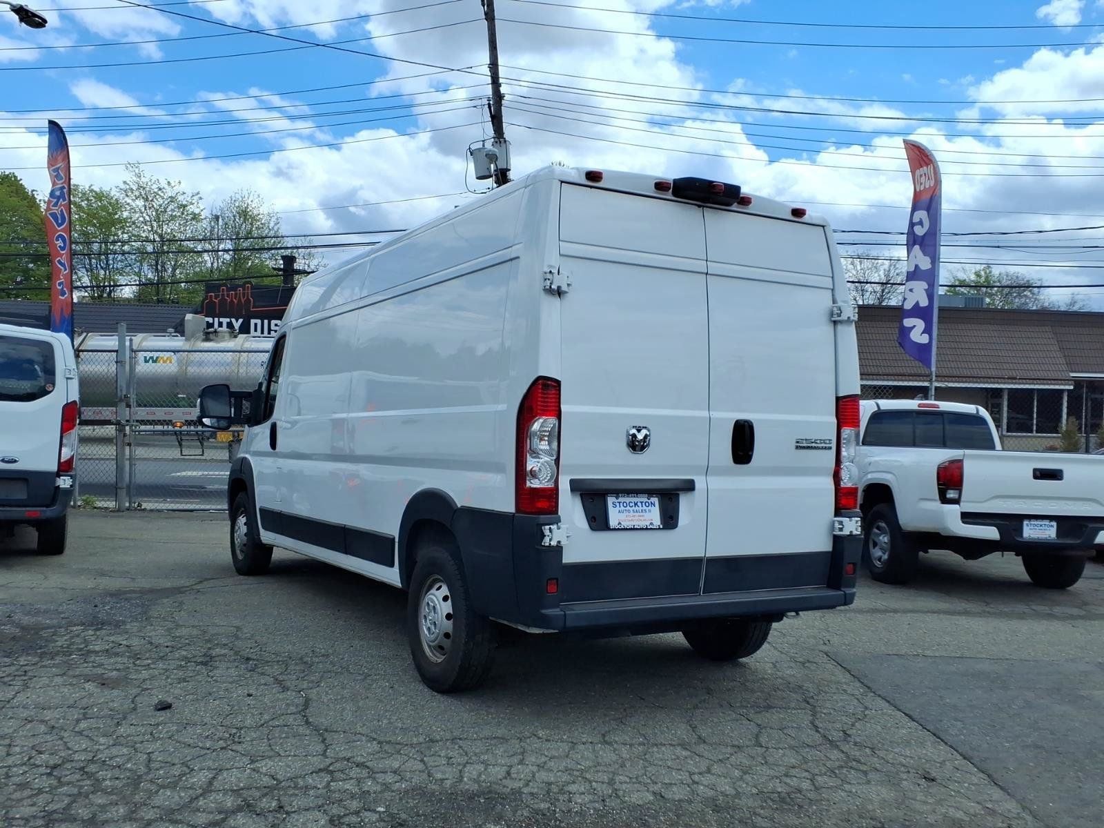Used 2023 RAM ProMaster 2500 FWD image 4