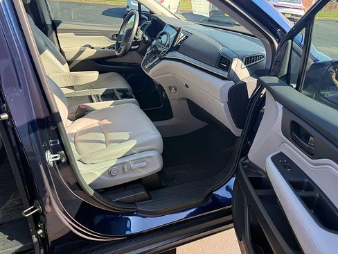 Used 2024 Honda Odyssey EX-L image 26