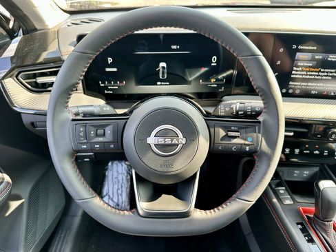 New 2026 Nissan Kicks SR w/ Cold Weather Package AWD/4WD image 13