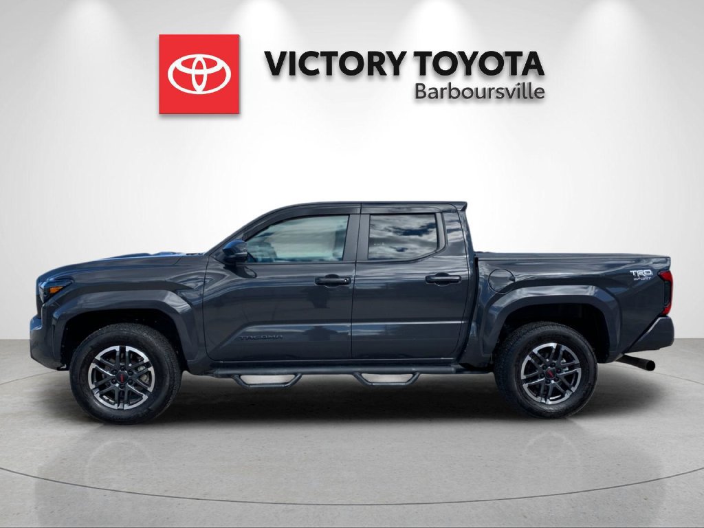 Used 2024 Toyota Tacoma TRD Sport w/ TRD Sport Upgrade Package AWD/4WD image 2