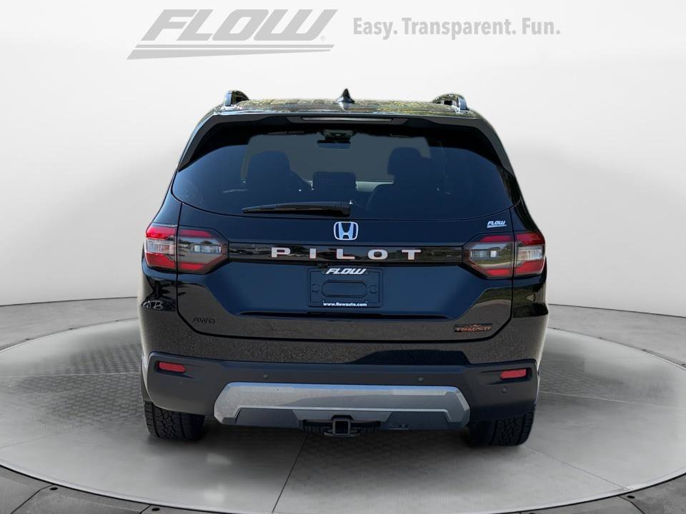 Certified 2026 Honda Pilot TrailSport image 8