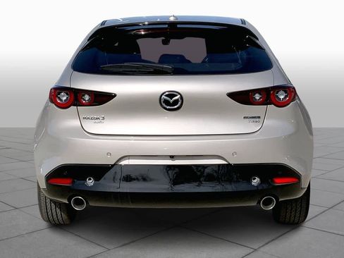 New 2026 MAZDA MAZDA3 Hatchback w/Premium Plus Pkg image 4